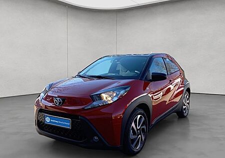 Toyota Aygo (X) Aygo (X) 1.0-l-VVT-i Play S-CVT 5 Türen