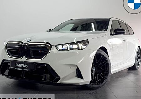 BMW M5 Plug-In Hybrid Touring xDrive A 5 Türen