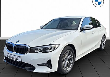 BMW 3er 320i Sport Line Automatik 4 Türen