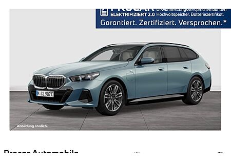 BMW 5er 550e xDrive Touring A 5 Türen