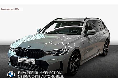 BMW 3er 320i Touring Auto 5 Türen