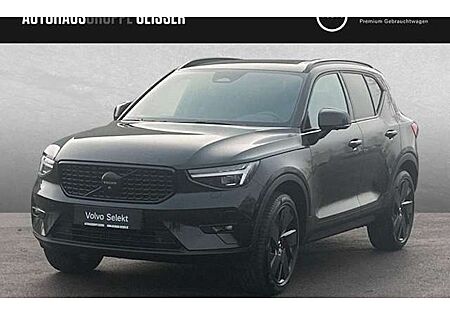 Volvo XC 40 B3 Plus Black Edition DCT 5 Türen