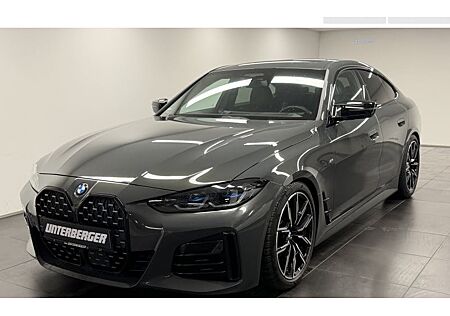 BMW 4er M440i xDrive Coupé A 2 Türen