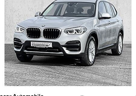 BMW X3 xDrive20d ADVANTAGE AT 5 Türen