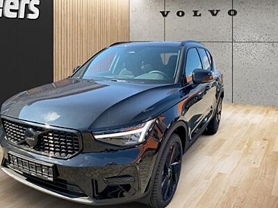 Volvo XC 40 B4 Plus Black Edition DCT 5 Türen