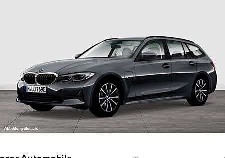 BMW 3er 320e Touring Auto 5 Türen