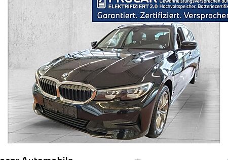 BMW 3er 320e xDrive Touring Auto 5 Türen