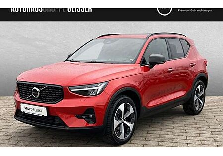 Volvo XC 40 T2 Plus Dark Auto 5 Türen