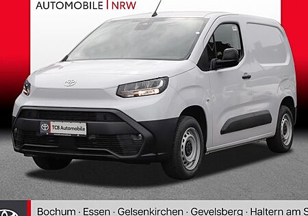 Toyota Pro Ace 1,5-l-D-4D 75kW L1 Meister 4 Türen