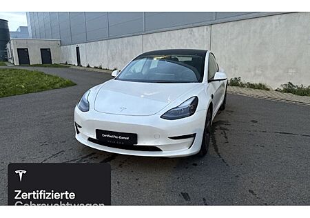 Tesla Model 3 Hinterradantrieb RWD Long Range 4 Türen