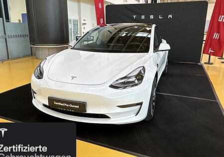 Tesla Model 3 Allradantrieb mit Dualmotor Performance 4 Türen