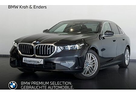 BMW i5 eDrive40 4 Türen