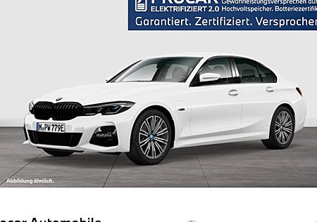 BMW 3er 330e M Sport Automatik 4 Türen