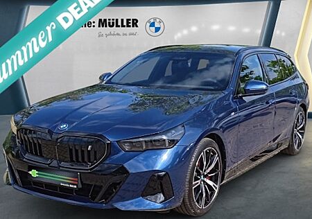 BMW i5 eDrive40 Touring 5 Türen
