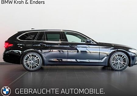 BMW 5er 540d xDrive Touring A 5 Türen