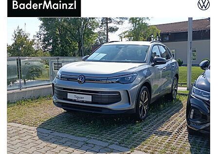 VW Tiguan 1.5 eHybrid OPF DSG Life 5 Türen