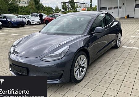 Tesla Model 3 Hinterradantrieb RWD Long Range 4 Türen
