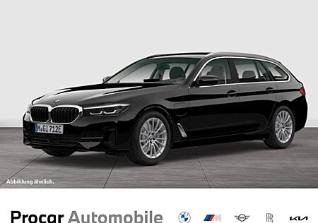BMW 5er 530e Touring A 5 Türen