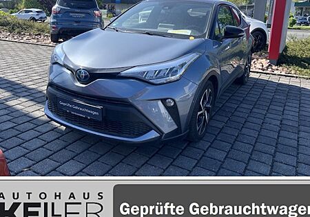 Toyota C-HR 2.0-l-VVTi Hybrid Team Deutschland 5 Türen
