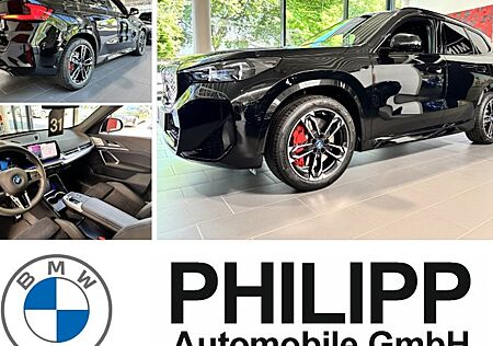 BMW iX1 xDrive30 5 Türen