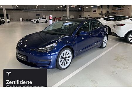 Tesla Model 3 Hinterradantrieb RWD Long Range 4 Türen