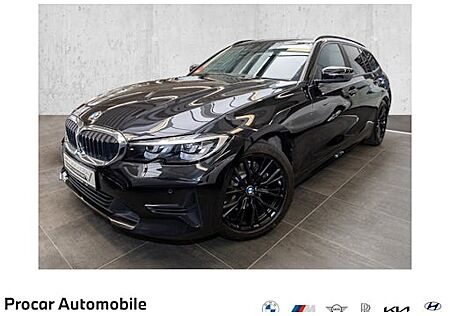 BMW 3er 320i Touring Advantage Auto 5 Türen