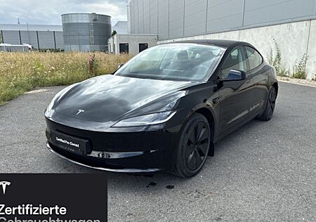 Tesla Model 3 Hinterradantrieb RWD 4 Türen