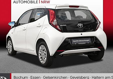 Toyota Aygo 1,0-l-VVT-i x-play 5 Türen