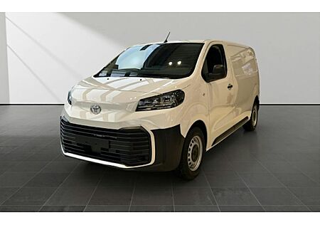 Toyota Pro Ace 2,2-l-D-4D 110kW L1 Meister 4 Türen
