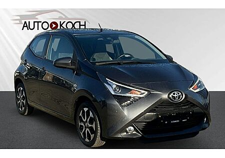 Toyota Aygo 1,0-l-VVT-i x-play 5 Türen