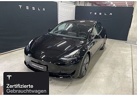 Tesla Model 3 Standard 4 Türen