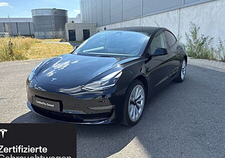 Tesla Model 3 Hinterradantrieb RWD Long Range 4 Türen