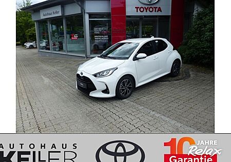 Toyota Yaris 1.5-l-VVT-i Hybrid CVT Team Deutschland 5 Türen