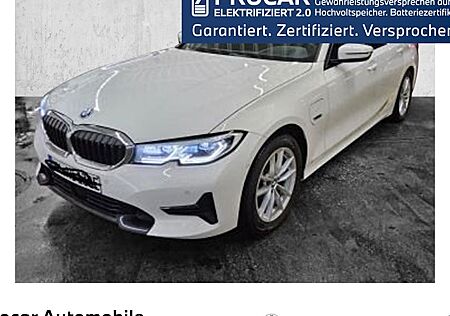 BMW 3er 320e Touring Sport Line Automatic 5 Türen