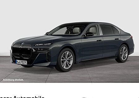 BMW 7er M760e xDrive 4 Türen
