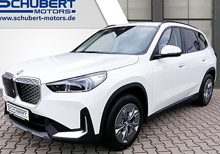BMW iX1 xDrive30 5 Türen