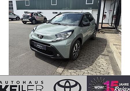 Toyota Aygo (X) Aygo (X) 1.0-l-VVT-i Play S-CVT 5 Türen