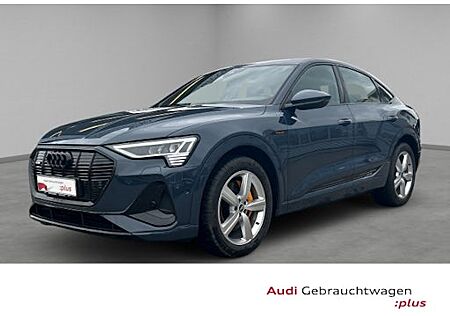 Audi Q8 e-tron 55 quattro S line 5 Türen