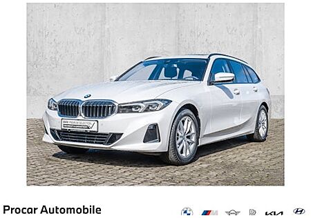 BMW 3er 320i Touring Auto 5 Türen