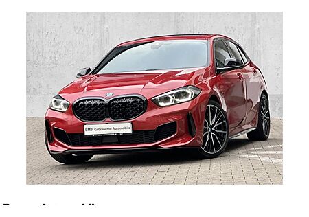 BMW 1er M135i xDrive A 5 Türen