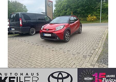 Toyota Aygo (X) Aygo (X) 1.0-l-VVT-i Air Team D S-CVT 5 Türen