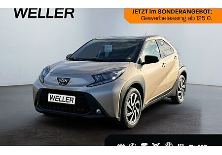 Toyota Aygo (X) Aygo (X) 1.0-l-VVT-i Teamplayer 5 Türen
