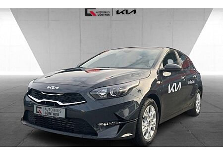 Kia Cee'd 1.5 T-GDI Vision 5 Türen