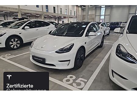 Tesla Model 3 Hinterradantrieb RWD Long Range 4 Türen