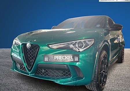 Alfa Romeo Stelvio Quadrifoglio 2.9 Bi-T. V6 375kW Quadrifoglio AT8-Q4 5 Türen