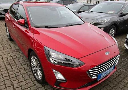 Ford Focus 1,0 EcoBoost 92kW Titanium X Auto 5 Türen