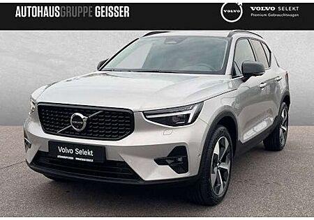 Volvo XC 40 B4 Plus Dark DCT 5 Türen