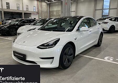 Tesla Model 3 Hinterradantrieb RWD 4 Türen