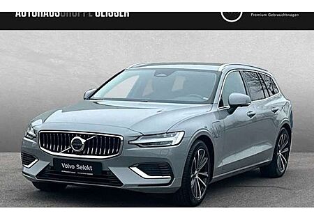 Volvo V60 T6 AWD Plug-in Hybrid Core Auto 5 Türen