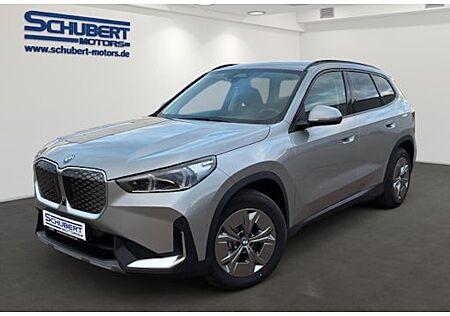 BMW iX1 eDrive20 5 Türen